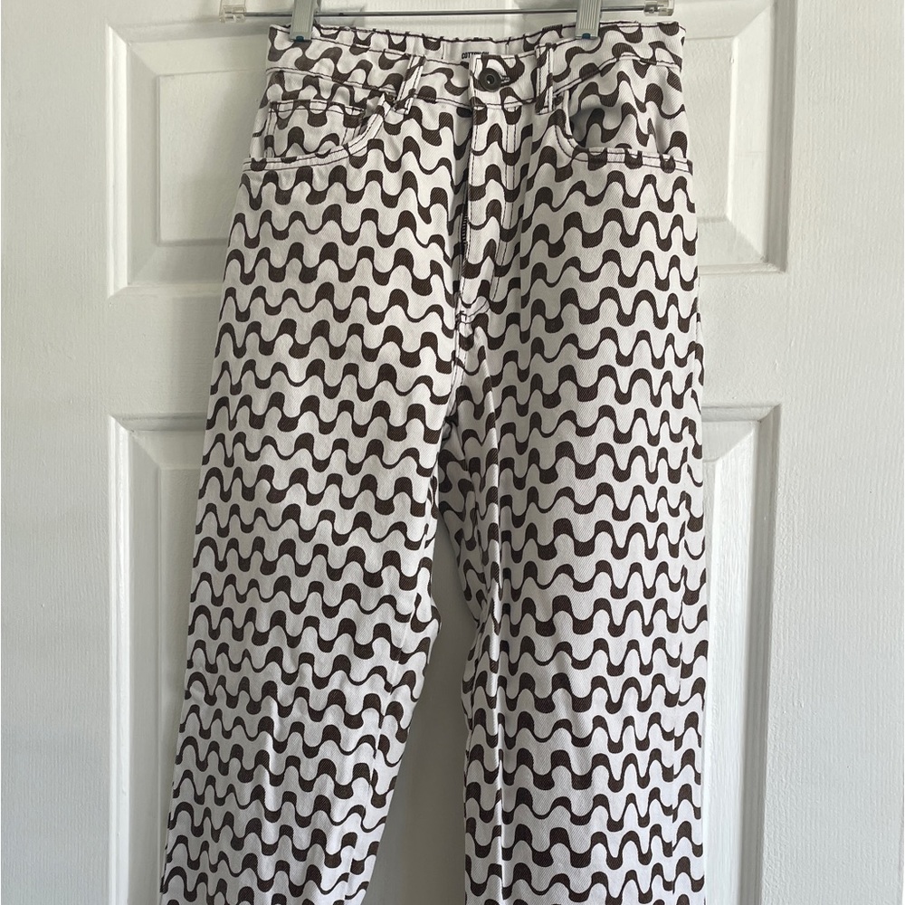 Wavy Brown Disco Straight Leg